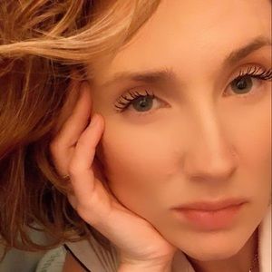 Meet your Posher, Jacquelyn